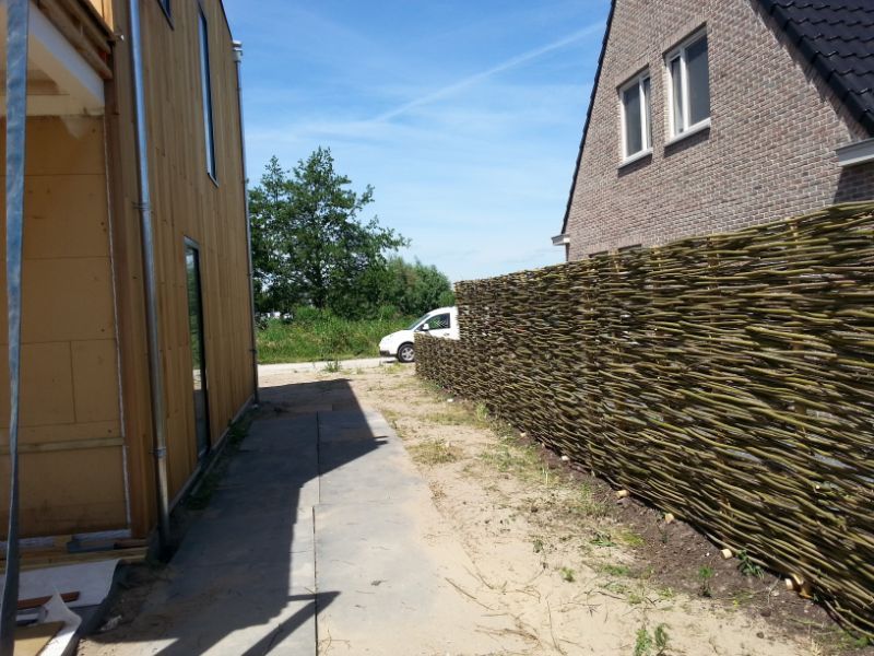 wilgentenen schutting